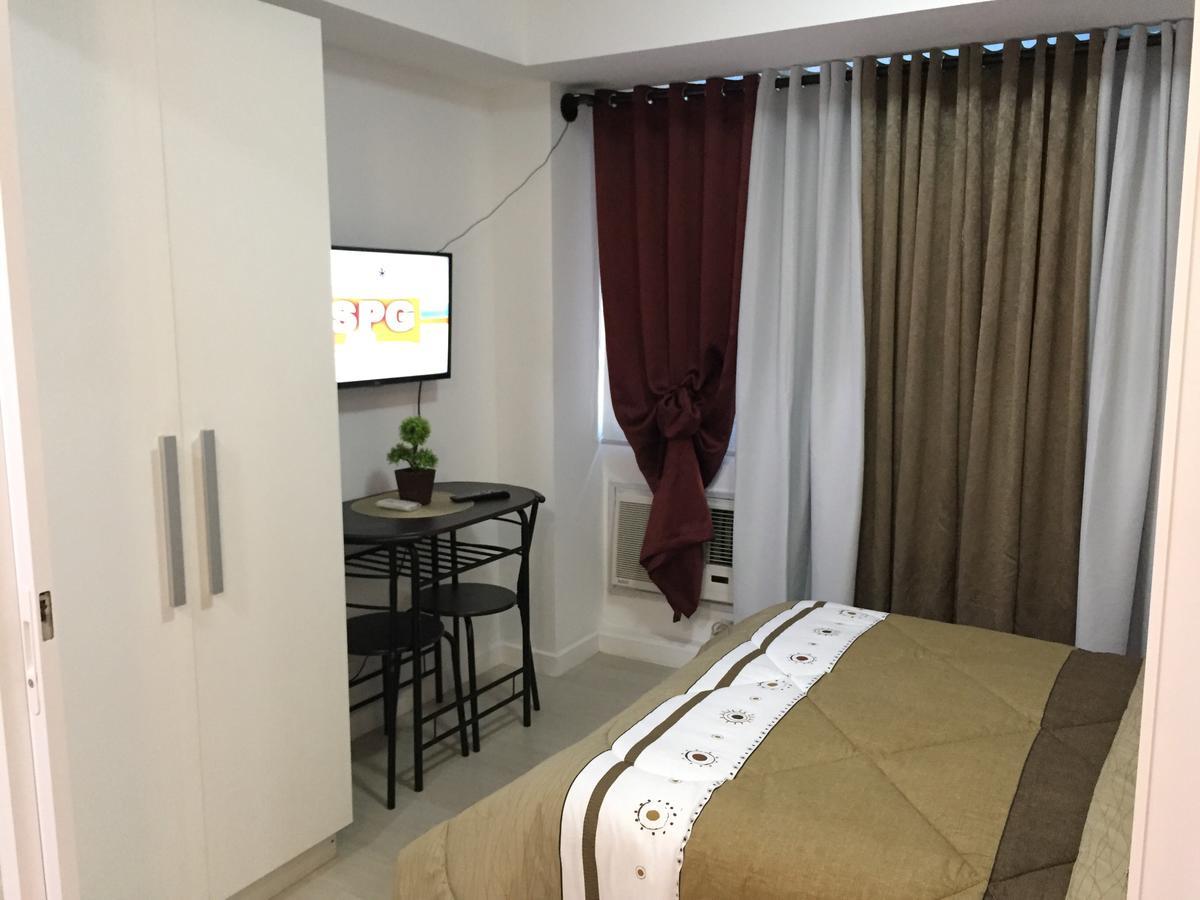 Azure Urban Resort Res. Paranaque City Exterior foto